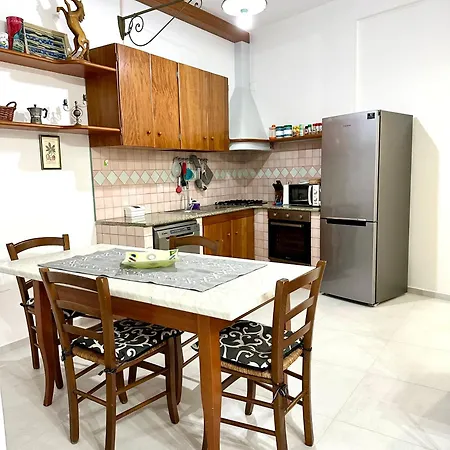 Bouganville Homes Бари-Сардо